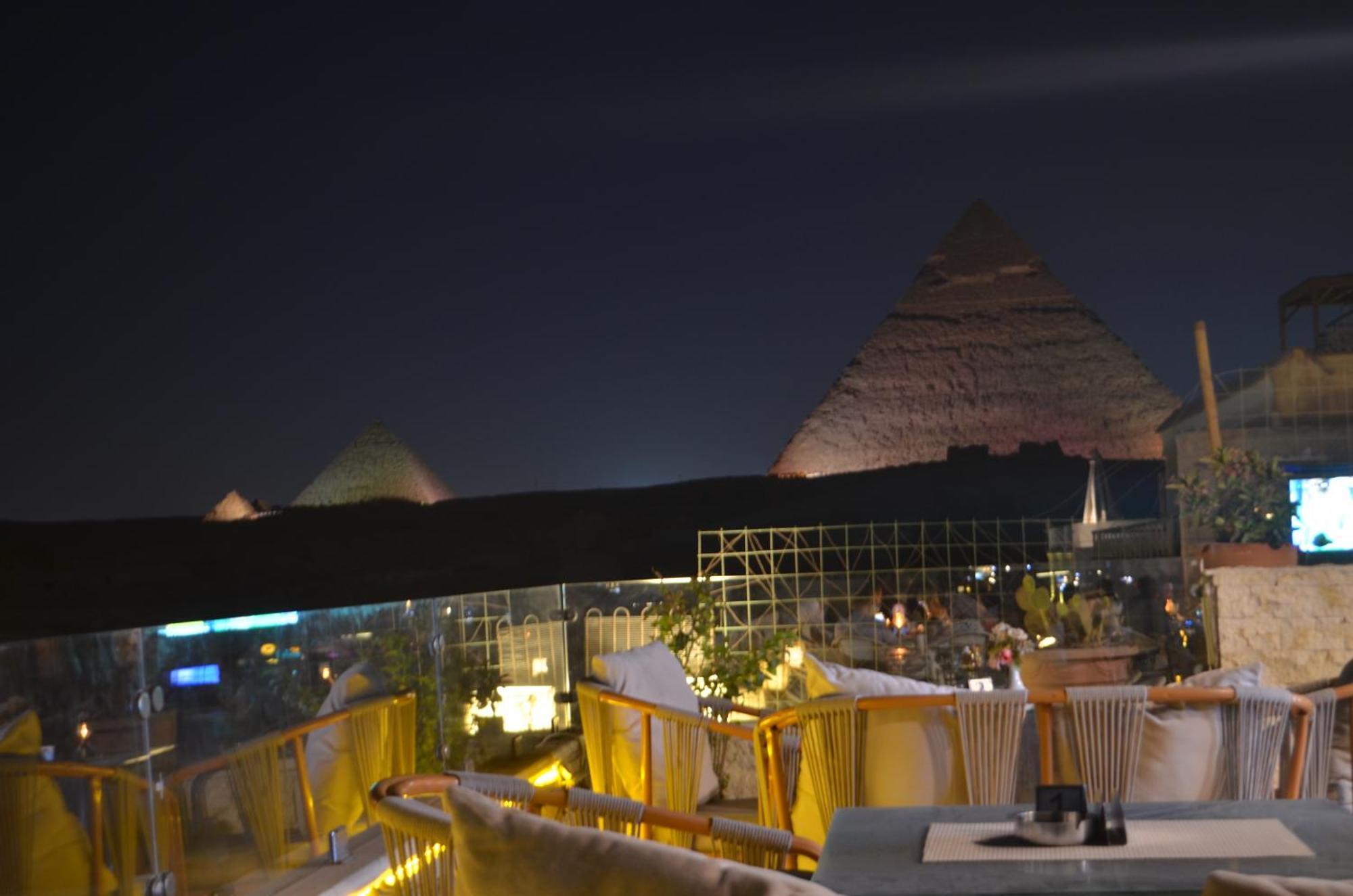 Queen Cleopatra Pyramids View Kafret el-Gabal Buitenkant foto